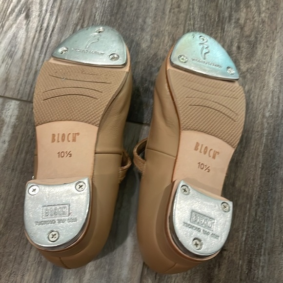 Bloch Tan Leather Mary Jane Tap Shoe size 10.5 - Picture 6 of 8